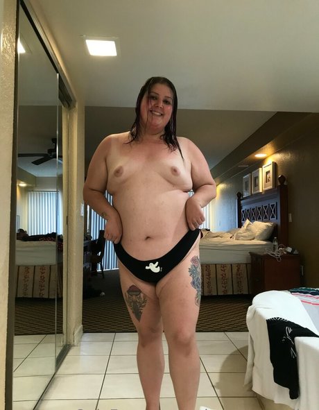 thick mature onlyfans top picture