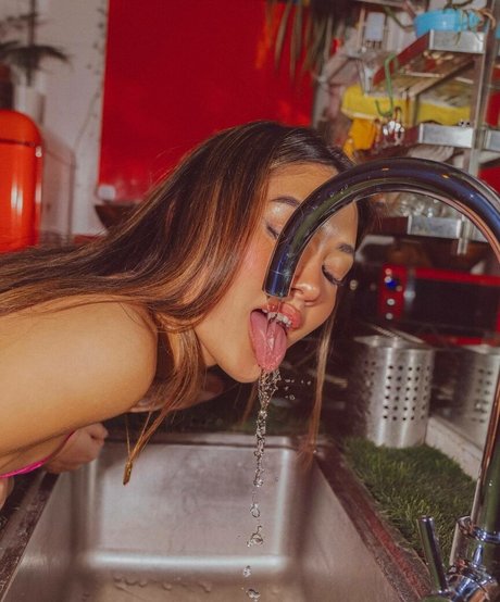 nude strip onlyfans beautiful naked pictures