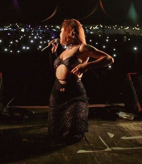 Jade Baraldo hot model archive