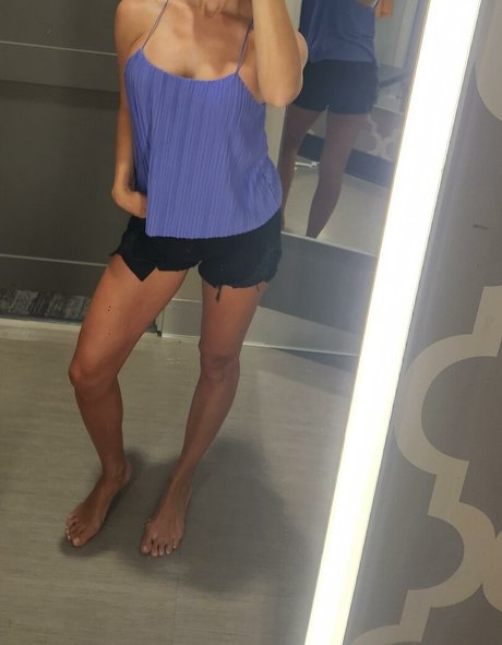 brunette teacher onlyfans beautiful picture