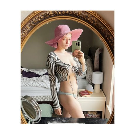 Girl On Cinema nice star photos