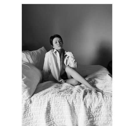 Girl On Cinema porn actress gallery