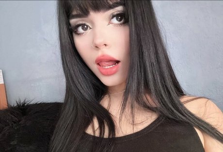 Chxrryxblossom adult model photo