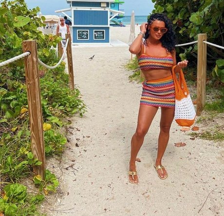 spanking onlyfans nudes galleries