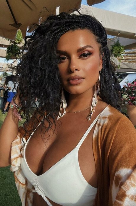 mom onlyfans pretty images