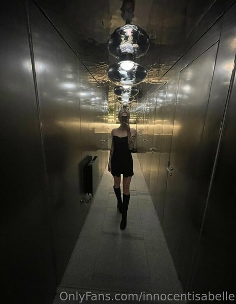 cherryyjones xxx star pics