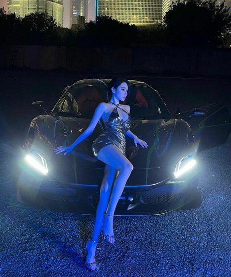 Yuan Sayuki Weme adult actress pic