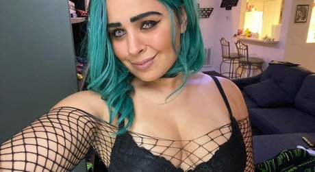 JustYeliz free star picture