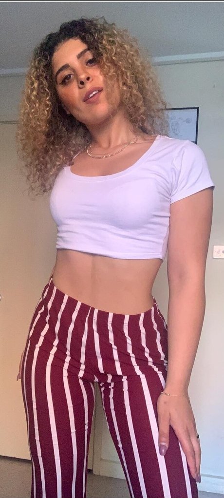 goth trans onlyfans pornographic photo