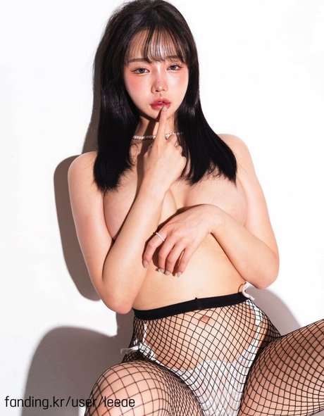 leeae__ pornstar galleries