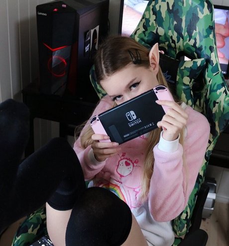 sniffyou hot model images