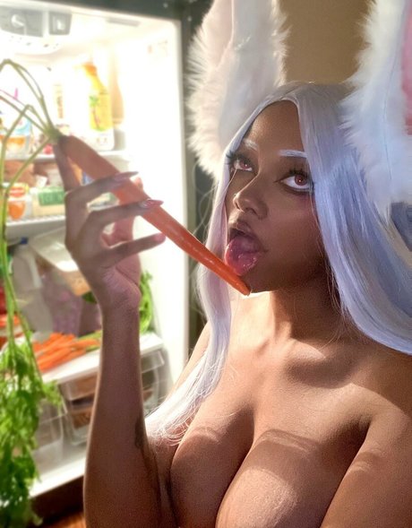 Dollyrama nude actress galleries