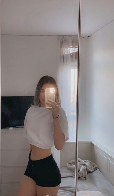 Danielalzj model high quality pics