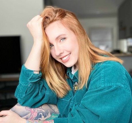 Megan Everett model art archive