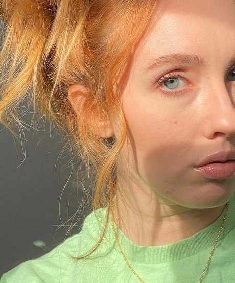 Megan Everett pornstar beautiful images