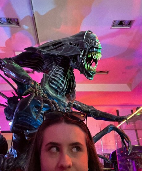 Sarah Butt model xxx archive