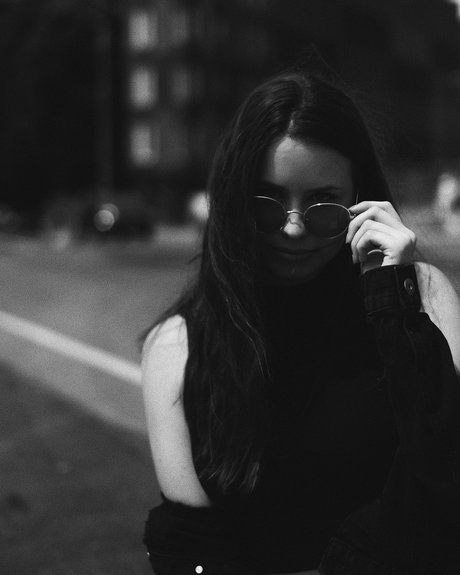 Sarah Butt porn star photo