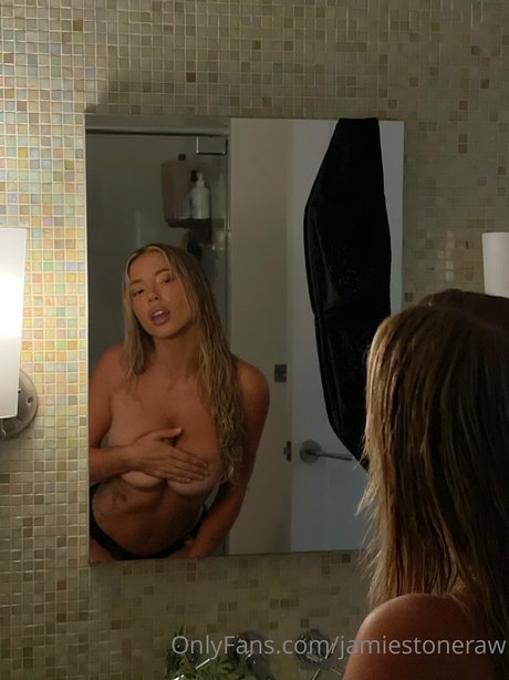 Jamie Stone model xxx picture