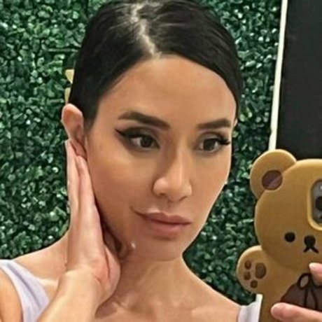 Milynn Sarley hd pornstar pic