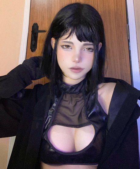 Vamp car pornographic model images