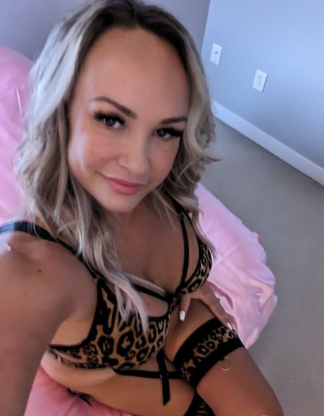 sexisuzi art pornstar pic