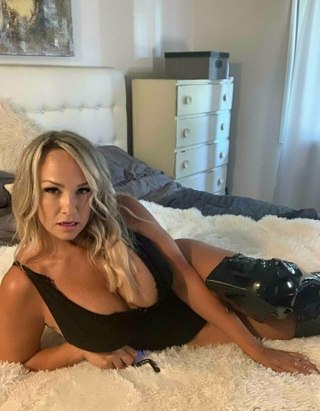 sexisuzi high quality model photos