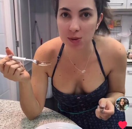 Sweet Carol AMSR star nude pic