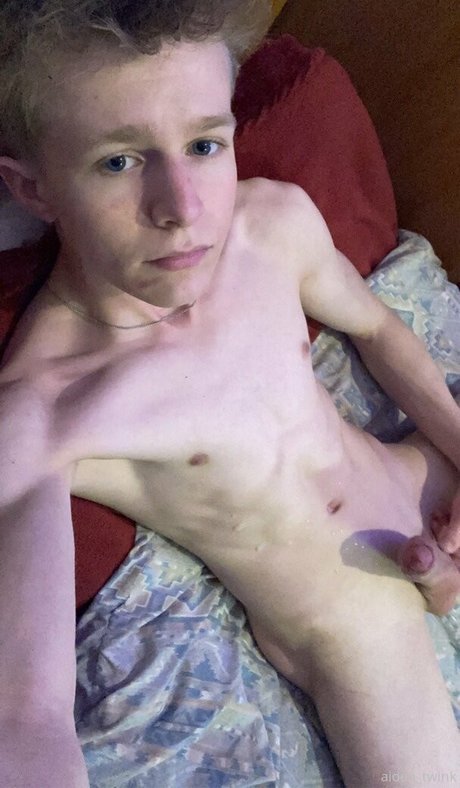 aiden twink model hd photos