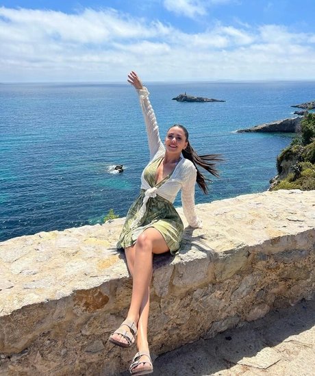 blonde secretary onlyfans porno archive