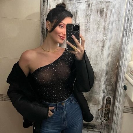 Tania Medina porn actress images