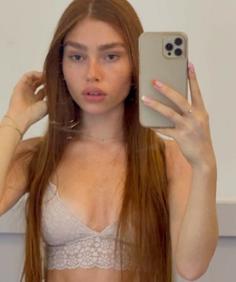 Eden Chanel model art photos