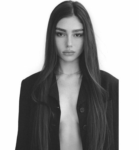 Eden Chanel exclusive pornstar image