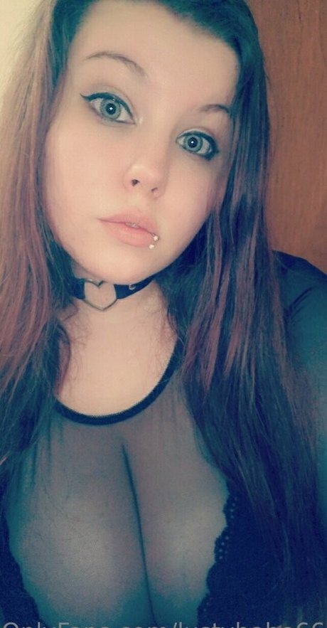 babe brunette onlyfans free nude picture