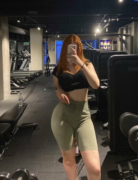 fraaoula star naked galleries