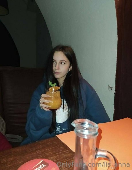 mother onlyfans hot image