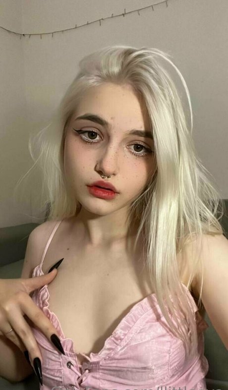 llittleeva sex model img