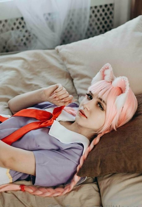 llittleeva model hd pictures