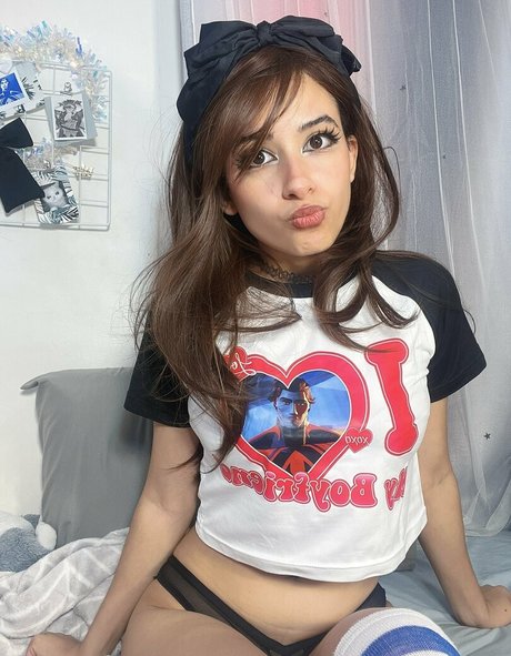 whore wife onlyfans naked image