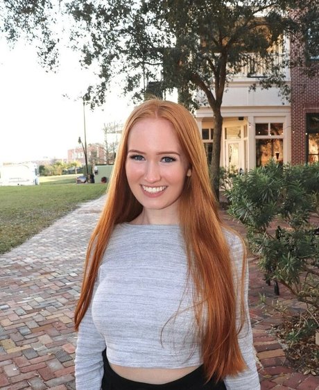 Burinski Twins top model pics