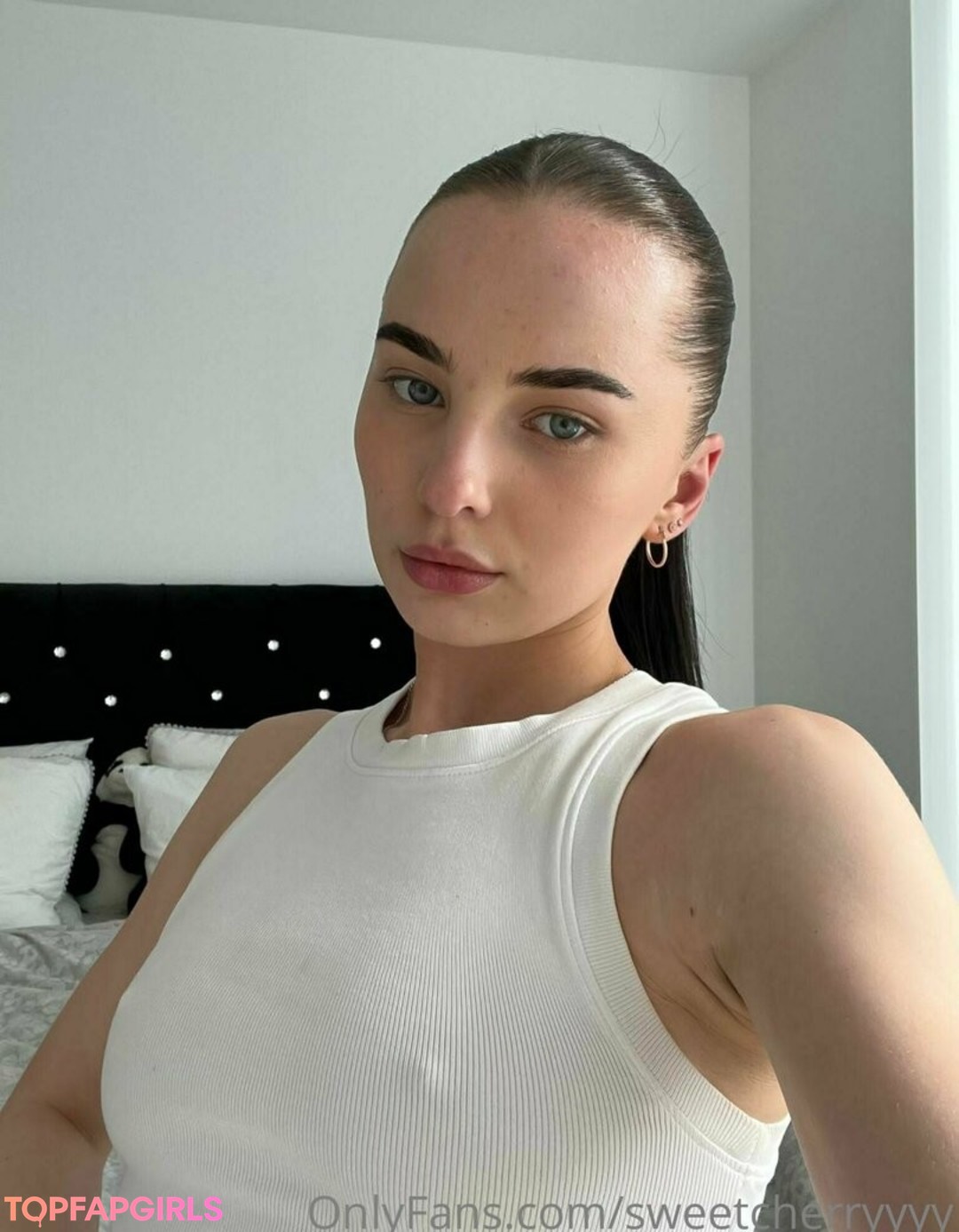 sweetcherryyyy exclusive pornstar pic