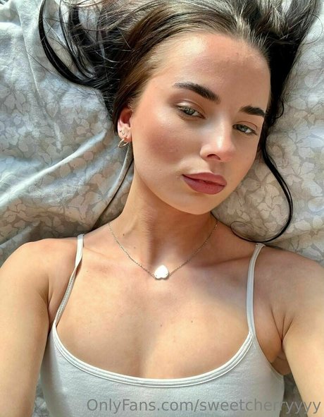sweetcherryyyy pornstar nudes img