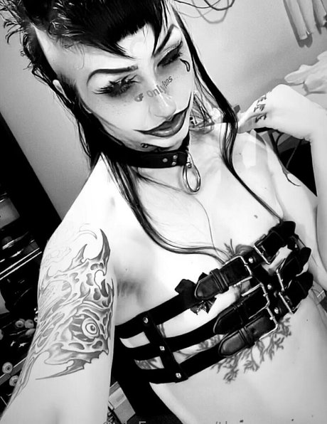 thezaramoon art pornstar picture