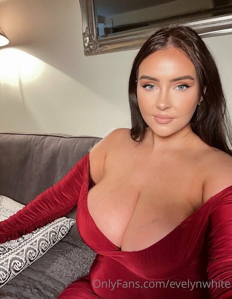 Evelynwhite high quality pornstar archive