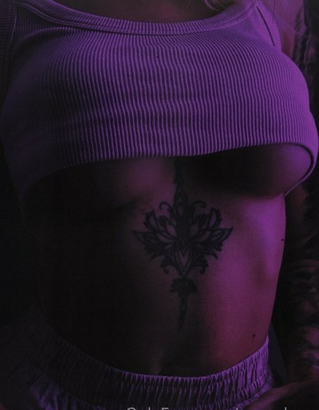 mvradova model art pictures