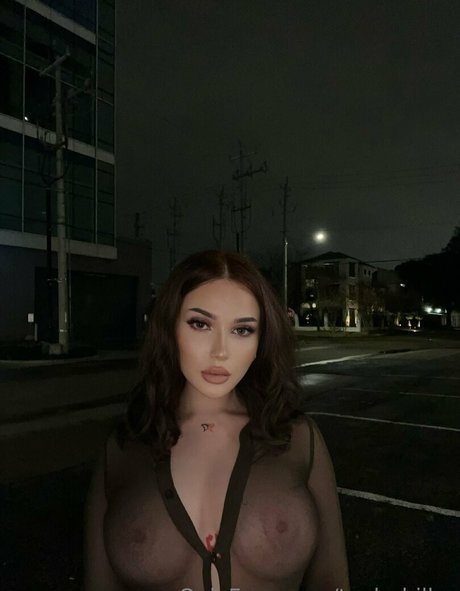 taylerhillss sexy actress gallery