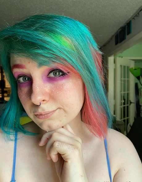 black curvy onlyfans erotic photo