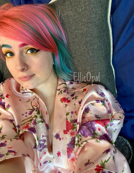 ellieopalfree model porn archive