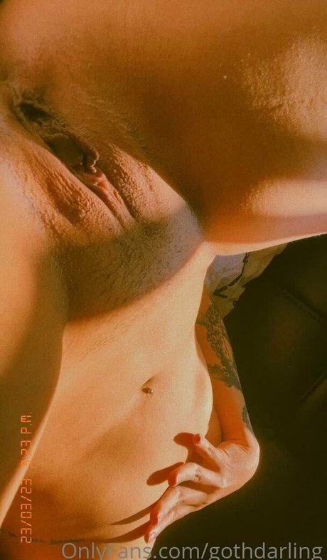 GothDarling star nudes img