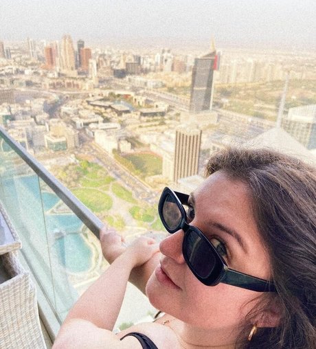 Rebecca Shortt star naked picture