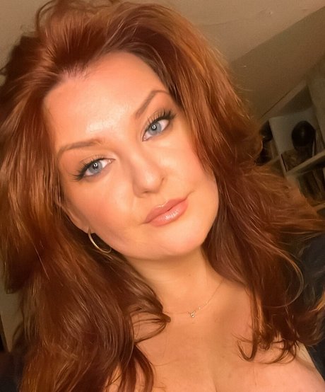 tattooed shemale onlyfans top galleries